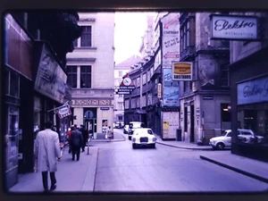 Vtg 1968 35mm slide - Vienna, Austria Street Scene, Signs - Kodachrome - Picture 1 of 1