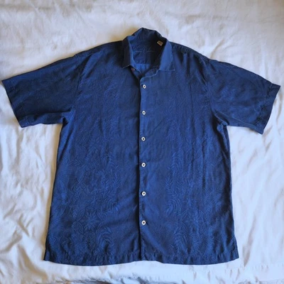 Tommy Bahama Floral Print Dark Blue Silk Mens Large Short Sleeve Button-up Shirt - Image 1 of 4