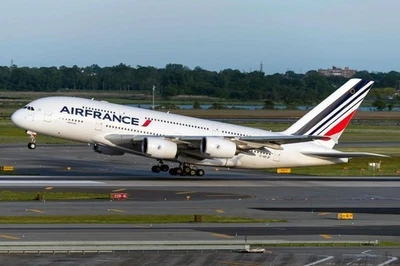 GEMINI JETS ESCALA 1:200 AIR FRANCE AIRBUS A380-800 F-HPJB G2AFR781 🛫✈🛩🛬 Foto 1 de 4