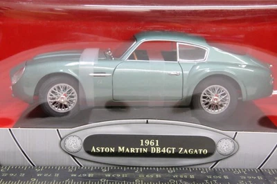 1:18 1961 Aston Martin DB4GT Zagato Die Cast 92728 YatMing Road Signature NOS - Image 1 of 3