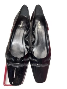 Van Eli Solid Black Almond Toe Leather Slip On W/ Box Size 8M - Picture 1 of 10