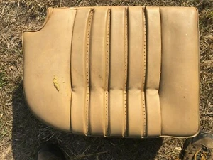 Rover 3500S NADA Right Rear Seat Cushion or Bottom , Biscuit Color - Picture 1 of 2