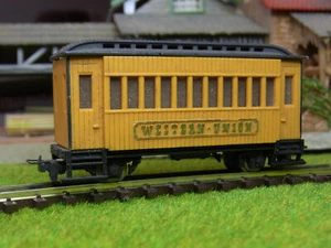 Egger Bahn Personenwagen/ Western , gelb, H0e, Schmalspur - Bild 1 von 4