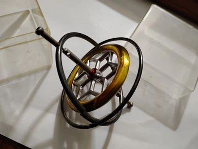 Giroscopio giratorio de metal Originalk con caja Foto 1 de 2