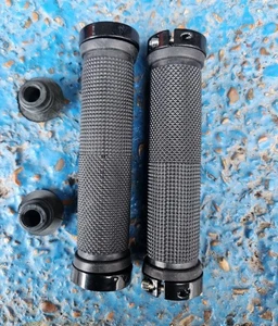 Boardman MTB Mountain Bike Grips Bicycle Handle Bar Double Twin Lock Cycle Grip - Picture 1 of 1