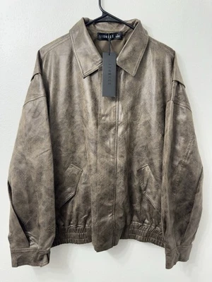 Jaqueta Bombardeiro Lioness Kenny Couro Feminina Tamanho Grande Chocolate Zíper Completo - Imagem 1 de 4