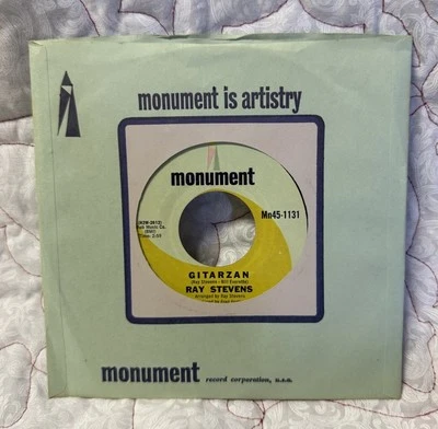 RAY STEVENS - Gitarzan & Bagpipes- That's My Bag 45 rpm - Monument 1131 - Image 1 of 4