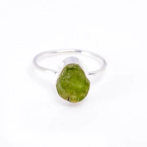 Natural Stone Rough Ring Peridot Raw Gemstone Rings Jewelry Gift Party - Picture 1 of 4