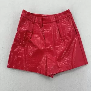 7 For All Mankind Shorts Womens Medium Faux Patent Leather Crocodile NEW - Picture 1 of 8