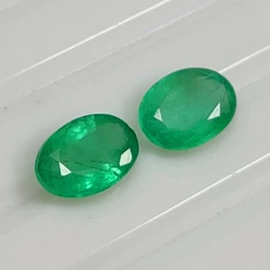 1.10CT - Natural Zambian Emerald Oval Pair  Lustered Signature Green Gem - 7046 - Picture 1 of 2