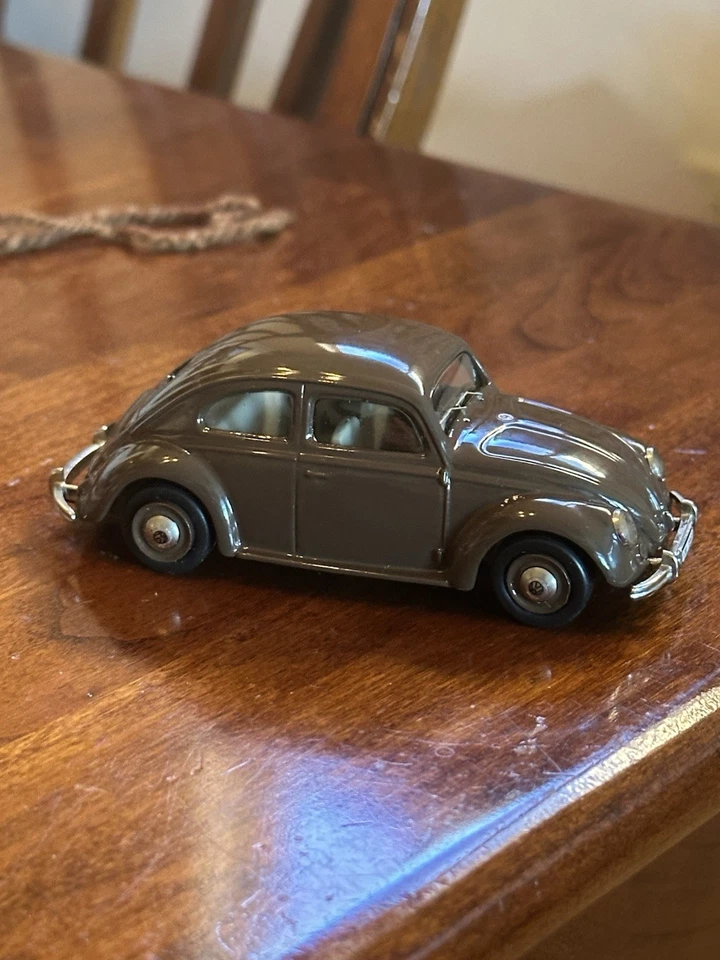 'Century' AMR 1949 VW VOLKSWAGEN cupé (#3) metal blanco fundido a presión 1:43 (Francia) Foto 1 de 4