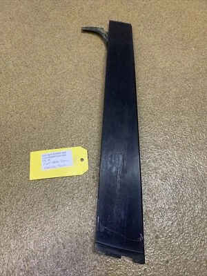 Buick Park Avenue 2001 puerta trasera derecha moldura vertical B22 Foto 1 de 3