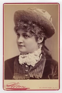 ISABEL EVERSON: THEATRE ACTRESS : NAPOLEON SARONY : CABINET CARD - Picture 1 of 3