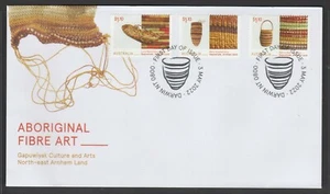 AUSTRALIA 2022 - Conjunto de ARTE DE FIBRA aborigen de 3 V F Usado en FDC. - Imagen 1 de 1
