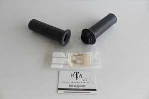 TRIUMPH ROCKETiii THROTTLE GRIP & LH GRIP T2043718 - Picture 1 of 8