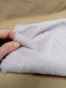 Freche Bären langfloriger Viskose Bär Fell Stoff - LAVENDEL FQ 18"x28" (LPR21) - Bild 1 von 1