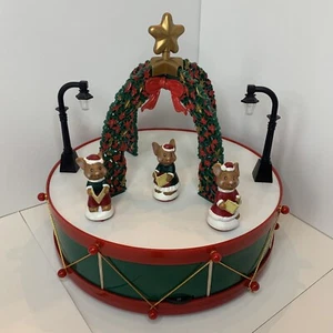 VTG Christmas Fantasy Musical Scene Gazebo 10” Drum Lights and 3 Caroling Mice - Picture 1 of 10