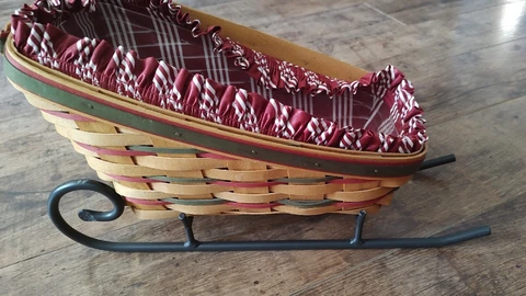 Longaberger Dash Away Sleigh Basket  W/ protector And Liner Wrought Irom Sleigh Cover