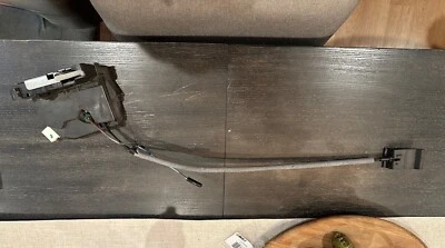 Actuador de puerta de pasajero R55 Mini Cooper Clubman 2009 (funciona perfectamente) usado Foto 1 de 4