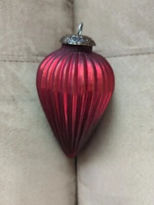 Vintage Ribbed Teardrop Bulb Glass Kugel Christmas Ornament Ruby Red Large 5" - Picture 1 of 6
