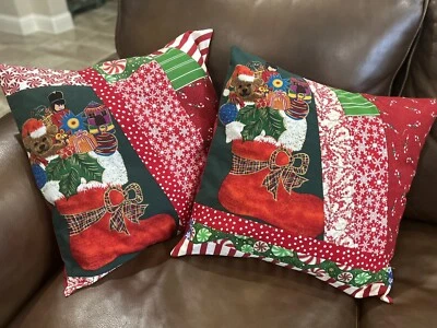 "2 fundas de almohada hechas a mano de Navidad/Vacaciones Crazy Edredón Falso 18"" X 18""" Foto 1 de 4