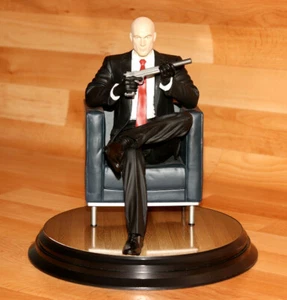 Hitman Agent 47 Tobias Ripper Chessmaster Statue Figur Figure  - Picture 1 of 12