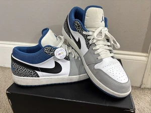 NIKE AIR JORDAN 1 LOW SE men Sz 14 Wht/Dk Marina Blue/Blk Released Elephant - Picture 1 of 8