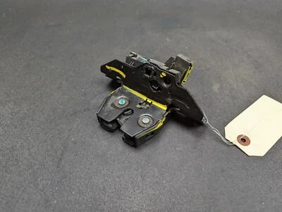 Cierre de puerta trasera maletero 13511954 2017 Chevrolet Trax 2012-2018 2019 2020 Foto 1 de 4