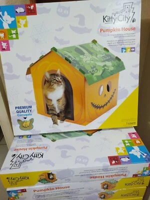 Kitty City Pumpkin House Scratch Post Board Cat Toy NEW - Image 1 of 3