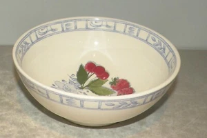 NEW Cereal Bowl Oiseau Bleu Fruits Pattern GIEN - Picture 1 of 5