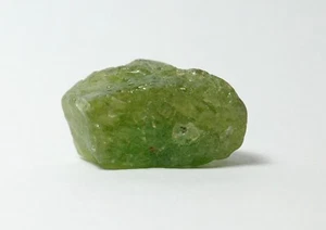 Grossular Garnet Healing Gemstone Natural Mineral Green - 16Ct No Treatment - Picture 1 of 22