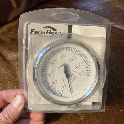 Tacómetro Faria Chesapeake Blanco SS Acero Inoxidable 4" 7000 RPM 33817 Nuevo Foto 1 de 4