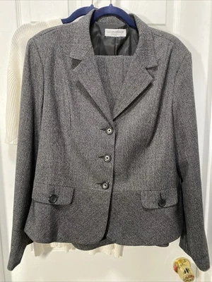 Sag Harbor Pant Suit Women 12 Gray Black Trim Tweed  Business Interview Office - Image 1 of 4