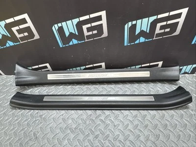 OEM 2015-2021 SUBARU WRX STI DOOR SILL SCUFF PLATE FRONT LEFT RIGHT SET — 第 1/4 张图片