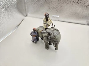 Vintage antike kaltbemalte Elefant Miniatur mit Reiter  - Bild 1 von 9