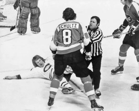 Impresión fotográfica Philadelphia Flyers DAVE SCHULTZ - 8" x 10" Foto 1 de 1