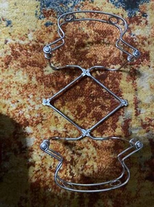 Holland Silver Expandable Trivet Casserole Cradle - Picture 1 of 6