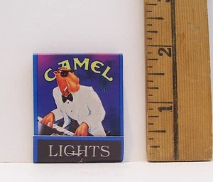 Joe Camel 1992 luces tiene una luz? LIBRO DE CERILLAS DE CIGARRILLOS COMPLETO - Imagen 1 de 3