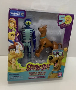 Scooby & the Skeleton Man 50 Years Walmart Exclusive Figure Set US2 - Picture 1 of 3