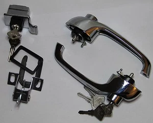 CLASSIC FIAT 500 F L R EXTERIOR DOOR HANDLE KIT w/ REAR ENGINE LID LOCK AND KEYS - Picture 1 of 3