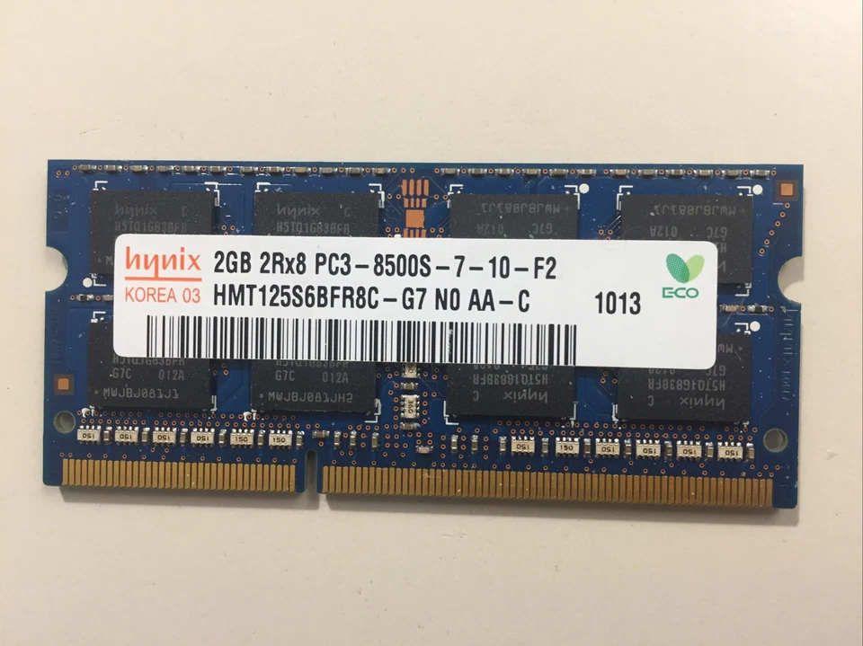 Ram notebook sodimm 2gb ddr3 1066mhz 8500S Hynix HMT125S6BFR8C-G7 s - Immagine 1 di 1