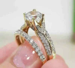 Rundschliff Lab Created Diamant Damen Hochzeit 14k Gelbgold gefüllt Ring Set - Bild 1 von 5