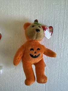 Ty Beanie Baby - TREATS the Halloween Bear (8.5 Inch) MINT with MINT TAGS - Picture 1 of 4