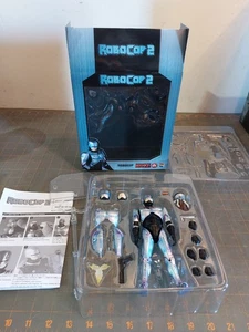 MAFEX Nº 074 RoboCop 2 Figura Medicom Toys USADO - Imagen 1 de 13