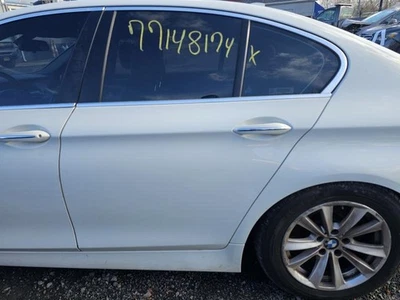 Rear Door BMW 528I Left 11 12 13 14 15 16 Foto 1 de 3