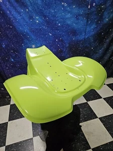 HONDA ATC US90 90CC REAR FENDER NEW PARROT GREEN US 90 Atc90 Fiberglass LOOK! - Picture 1 of 5