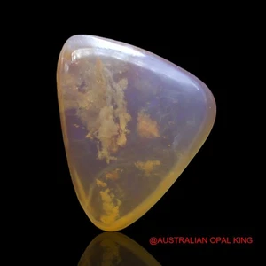 2.00 Cts Natural Fire Opal Trillion Cabochon Unique Pendant Supply 12x9x4 mm - Picture 1 of 11