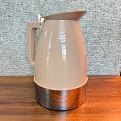 Jarra de vacío marca termo vintage jarra beige cromo modelo 1275S 1970 Foto 1 de 4