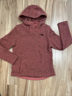Sudadera con capucha para mujer The North Face talla pequeña roja con moteado negro Foto 1 de 4