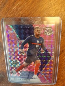 2021 Panini Mosaic Kylian Mbappe UEFA Euro 2020 - #112 Red Pulsar Prizm - Picture 1 of 4